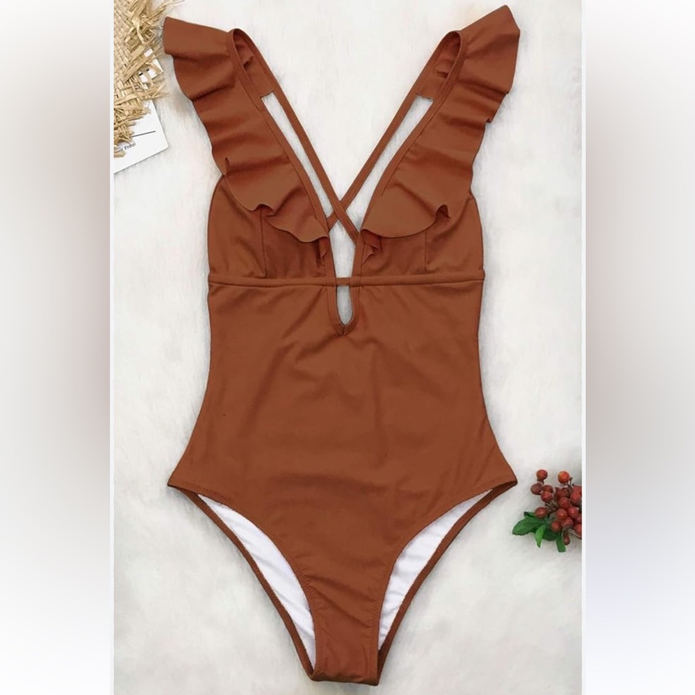 Women One Piece Swimsuit Tummy Control Bathing Suit Ruffled VNeck Swimwear NWT L